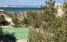 Spacious Studio W Sea View Terrace Near The Beach In Marseille Welkeys